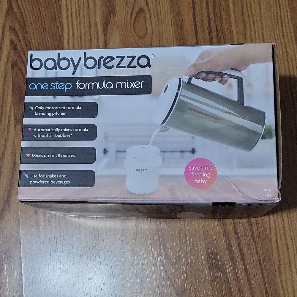 Baby Brezza one step formula mixer NEW in box pitcher baby shower - Picture 3 of 3